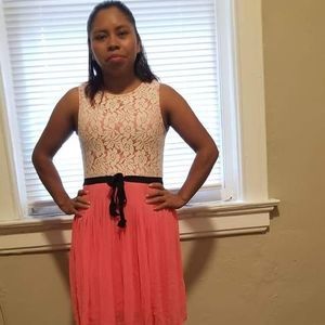 Meet your Posher, La niña